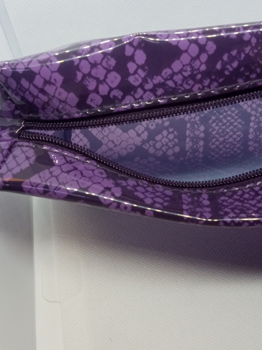 ESTEE LAUDER MAKE UP BAG - Picture 7 of 8